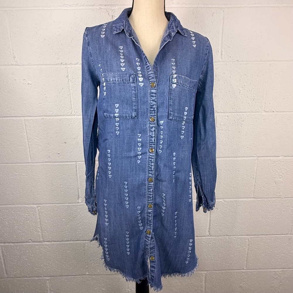 Anthropologie Cloth & Stone Women's Denim Blue Chambray Shirt Dress Fray Edge